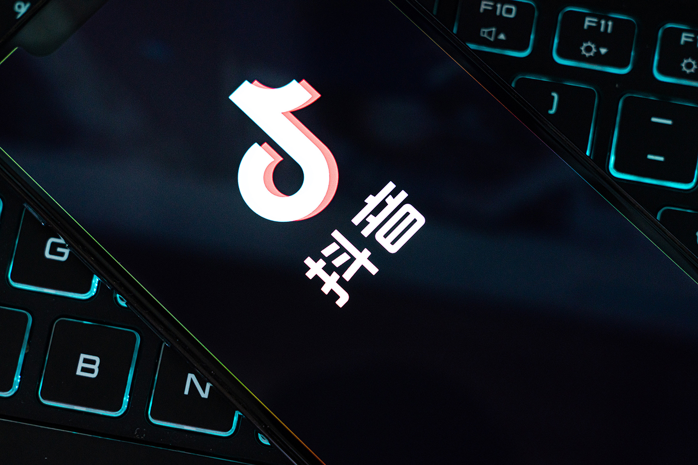 抖音怎么發(fā)布視頻播放量高秘訣：發(fā)布技巧助漲粉！